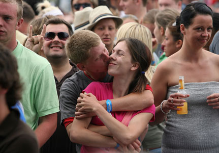 annoyingcoup_pda431x300